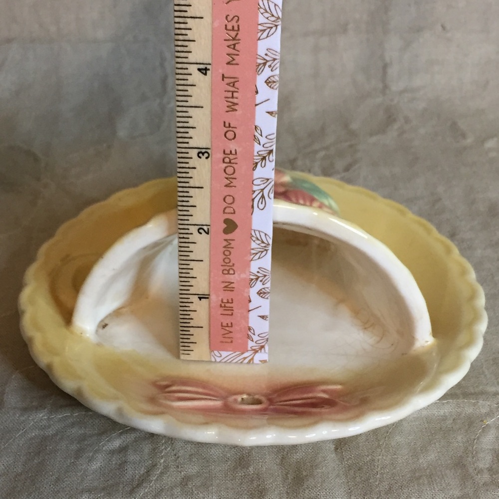 Vintage Hull Pottery USA Sunglow Tea Cup Wall Pocket - Picture 12 of 14